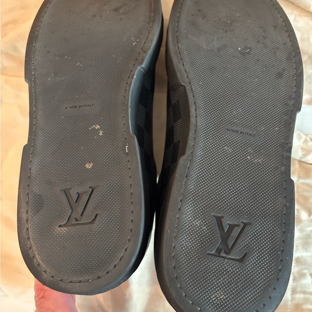 Louis Vuitton Men's Checkered Damier Black Sneakers - Picture 7 of 9